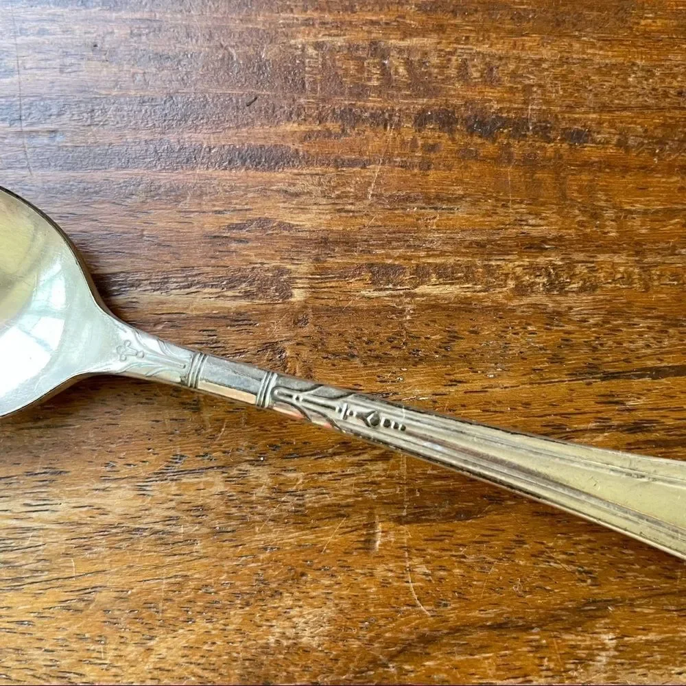 Vintage Oneida Tudor Plate 1937 June Nursery Teaspoon